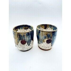 Art Pottery Signed Set / Lot of 2 Thumbprint Mugs with Floral Medallion Design